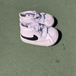 Nike White Kids High-Top Sneakers with Black Swoosh